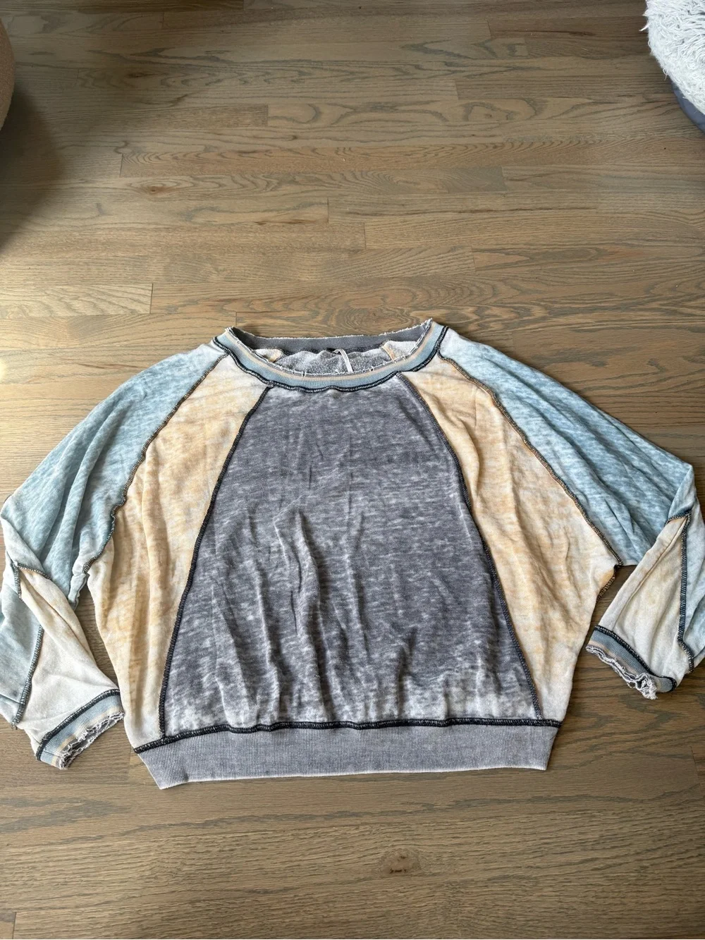 Free People Lightweight Raglan Sweatshirt Large